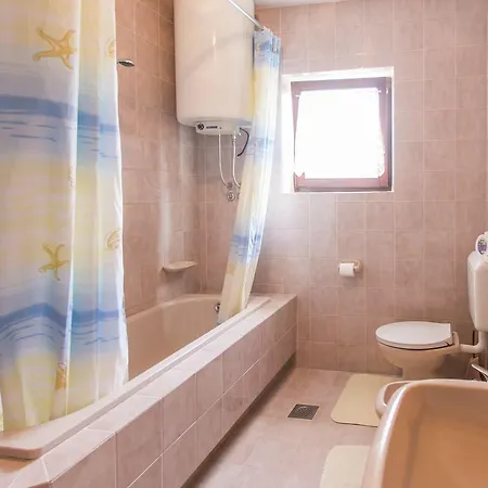 Modern In Croatia With Garden View Apartament *